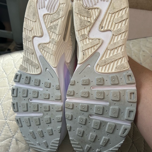 Nike Air Max Excee Women’s 10.5 LIKE NEW - Picture 3 of 5
